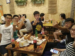 贺兰烧烤加盟,学烧烤技术,开烧烤店多少钱疯狂烤翅加盟